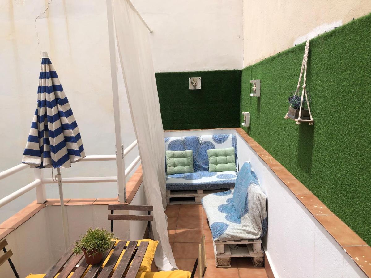 Ilios Apartamentos Malaga Exterior photo